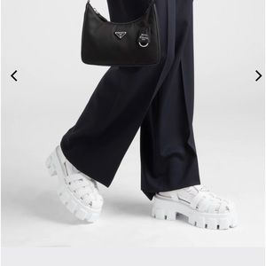 Parma chunky foam sandals white US 8